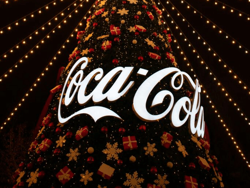 Nieuwste kerstcommercial Coca-Cola ‘The World Needs More Santas’