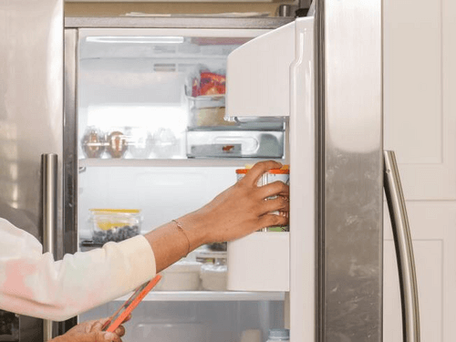 Exki introduceert slimme koelkasten voor op het werk