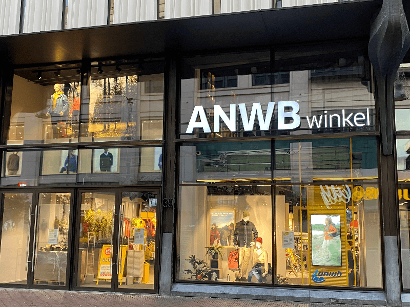 Virtual Store Tour: ANWB Flagship